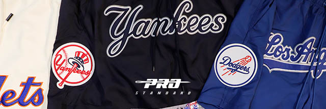 New York Yankees Pro Standard Cooperstown Collection Retro Old English  Pullover Sweatshirt - Cream